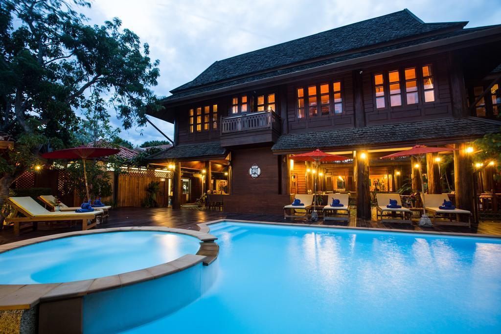 Ruen Come In Hotel Chiang Mai Ngoại thất bức ảnh